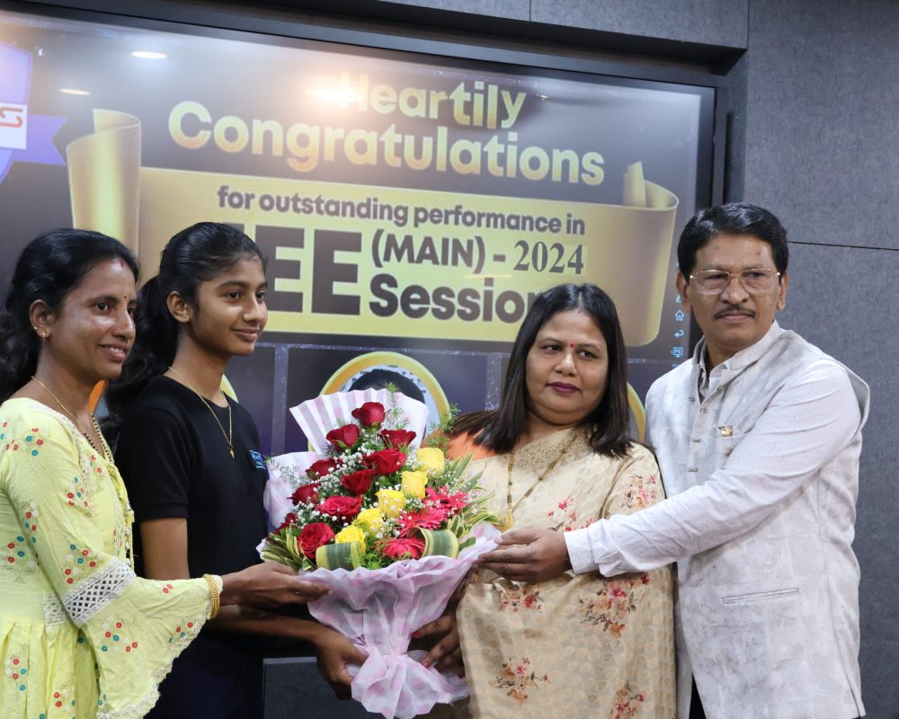 About Rahate's IIT & Medical Home – One-on-one doubt-solving sessions for personalized learning